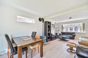 Living Room- click for photo gallery